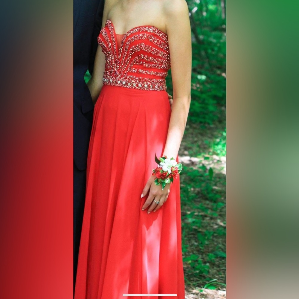 Elegant Red Evening Gown